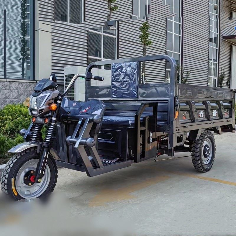 Electric And Fuel Electric Tricycle With 3 Wheels factory