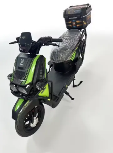 Electric Motorcycle, Delivery-Optimized Structure, Cool Styling, High Stability